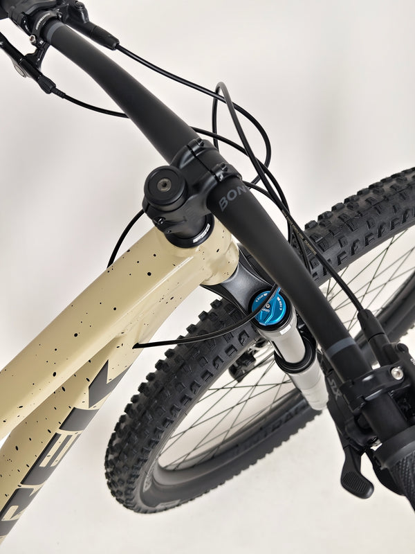 2024 Trek ROSCOE 9 / FOX 36 / SMALL / RRP:£1,675.00 / Like New!