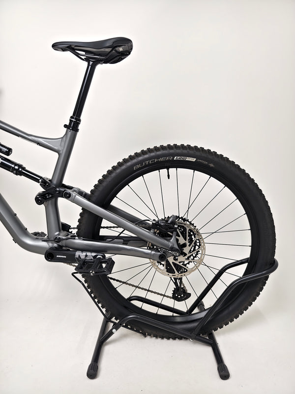 Specialized Status 160/ LARGE (S4) / RRP: £2,900.00 / Excellent Condition