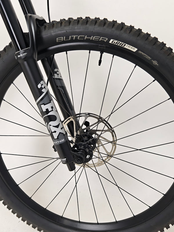 Specialized Status 160/ LARGE (S4) / RRP: £2,900.00 / Excellent Condition