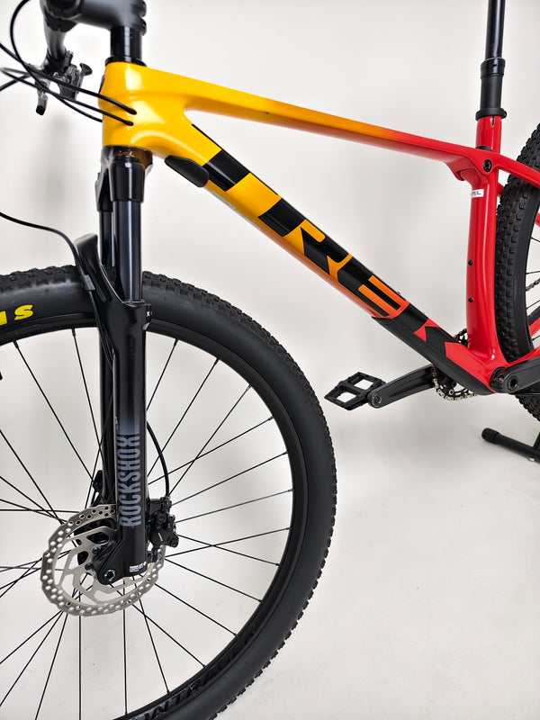 Trek Procaliber 9.5 Carbon/ MEDIUM- LARGE / RRP:£1,600.00 / Very Good Condition