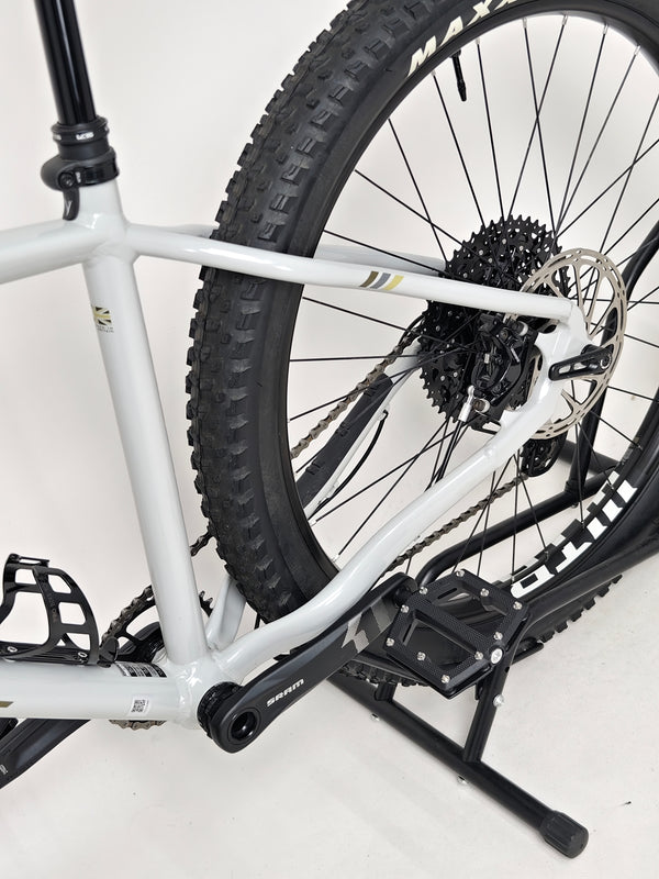 Whyte 905 V4 2023/ LARGE / RRP: £2,099.00 / Excellent Condition!