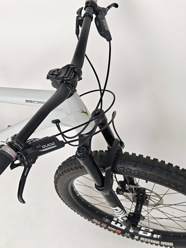 Whyte 905 V4 2023/ LARGE / RRP: £2,099.00 / Excellent Condition!