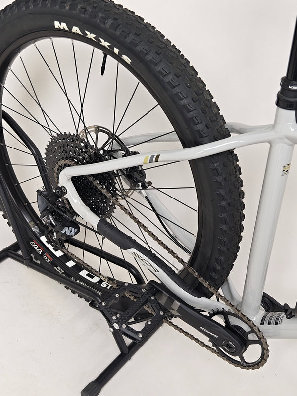 Whyte 905 V4 2023/ LARGE / RRP: £2,099.00 / Excellent Condition!