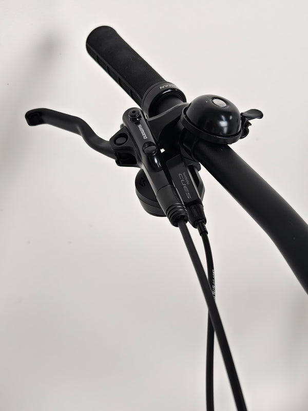 Image highlighting the unique features of the frame of the 2025 Boardman MTR 8.8 UPGRADED bike.