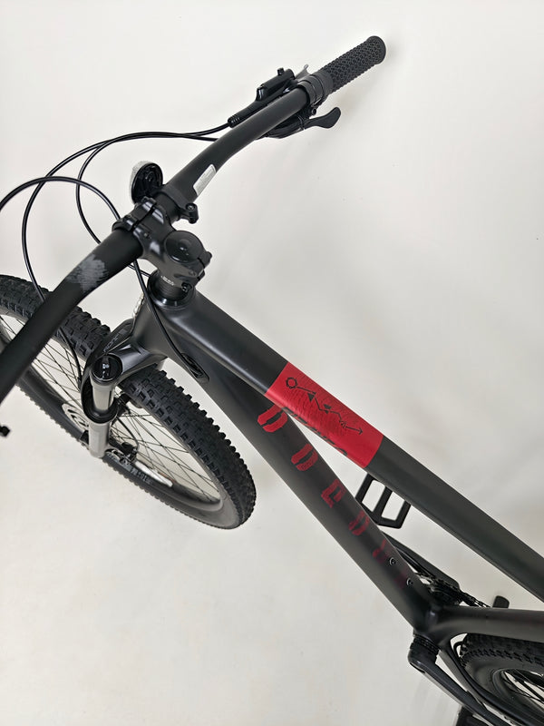 Voodoo Bizango 2024 Carbon / LARGE / RRP: £1,200 / Very Good Condition