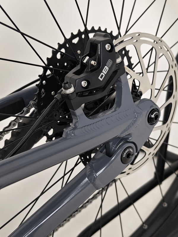 Nukeproof Mega 290 2023 bike overview displaying features and performance in excellent condition at eMado Bikes.