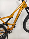Orbea Occam H30 2023 LARGE in Very Good Condition - Highlighting bike’s frame finish and design elements.