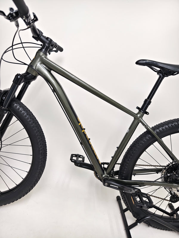 Tires close-up of the 2023 Cannondale CUJO 2 in Medium - Used Cannondale CUJO 2 in Medium at eMado, showcasing the WTB Ranger Comp tires.