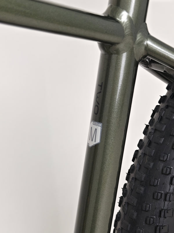 Visual of the bike's accessories on the 2023 Cannondale CUJO 2 in Medium - Used Cannondale CUJO 2 in Medium at eMado.