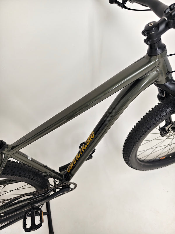 Creative perspective of the 2023 Cannondale CUJO 2 in Medium - Used Cannondale CUJO 2 in Medium at eMado, capturing its essence.