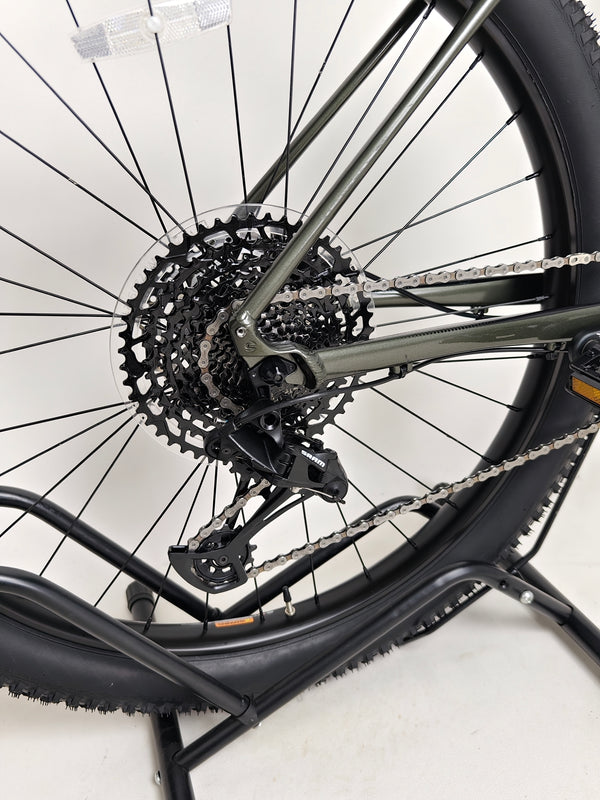 2023 Cannondale CUJO 2 parked in sunlight, emphasizing its finish.