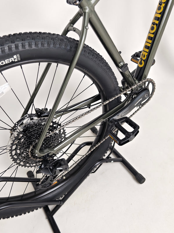 Frame size and specifications highlighted on the 2023 Cannondale CUJO 2.