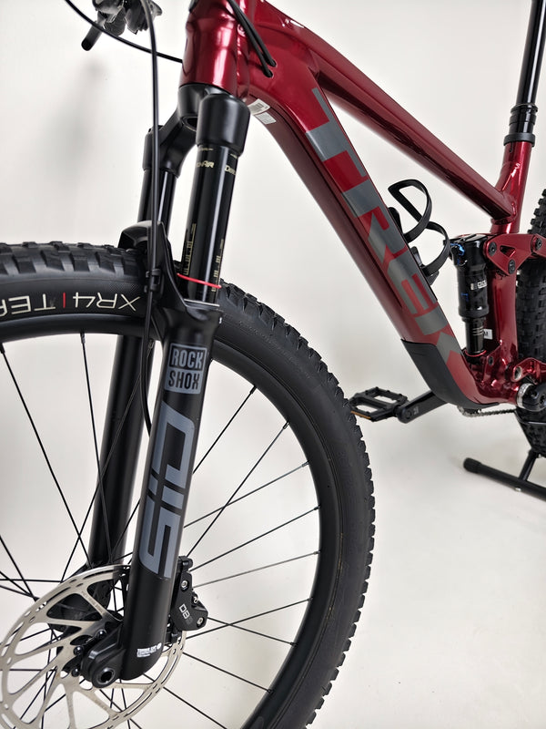 Trek Top Fuel 8 XT 2023 Mountain Bike in Very Good Condition - Rear Suspension Detail