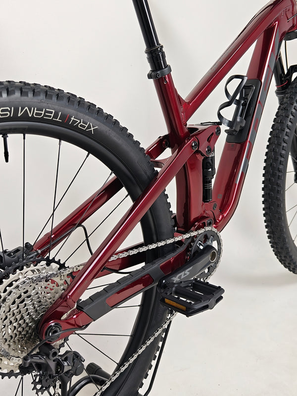 Trek Top Fuel 8 XT 2023 Mountain Bike in Very Good Condition - Overall Presentation