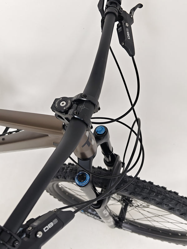 Close-up shot of the SRAM cassette on the Transition Smuggler NX 2024 in medium, displaying its gear ratios.