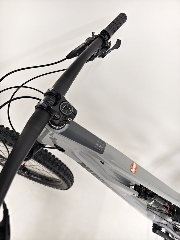 Nukeproof Mega 290 CARBON - Side angle view showcasing the bike's impressive geometry.