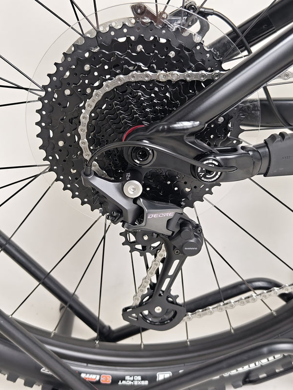 Stylish overhead view of the Whyte T-160 S 2025, featuring its meticulously crafted details.