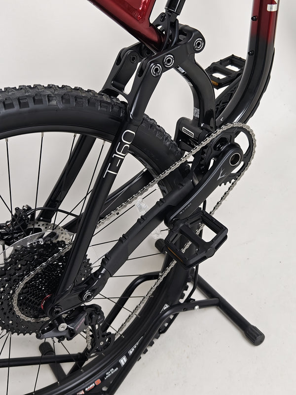 Whyte T-160 S 2025 showcasing its full suspension configuration and robust frame.