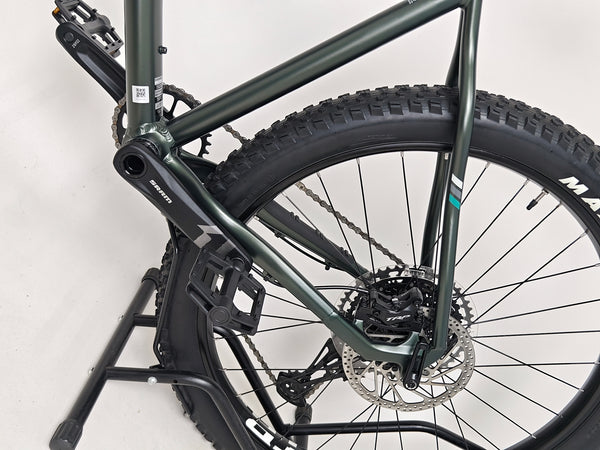 The distinctive logos and graphics on the Whyte 901 V4 2022 Mountain Bike reflecting its brand heritage.