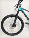 Close-up of the Syncros Silverton wheel with detail on the hubs of the Scott Spark RC 900 Team Issue AXS Carbon.
