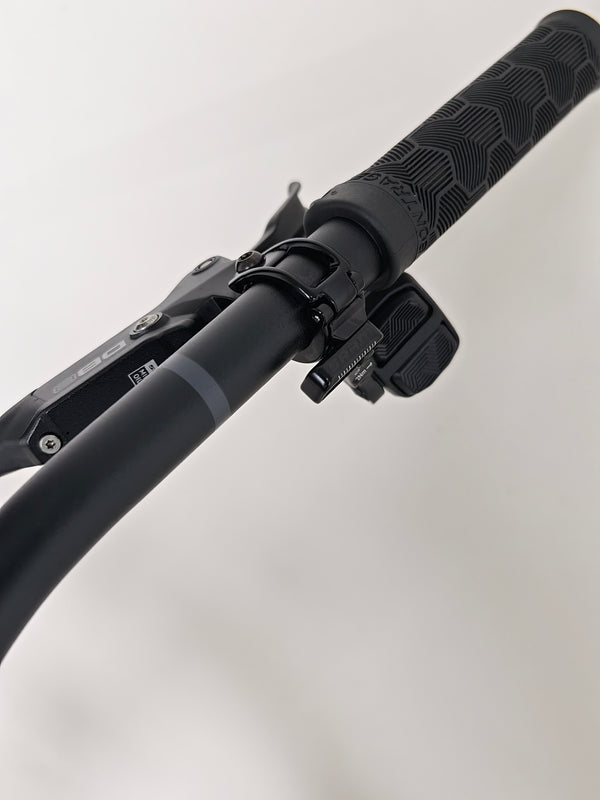 Trek Top Fuel 8 GX AXS 2024 covered by original user manual and accessories included in the sale.