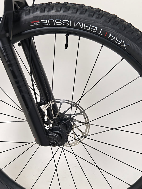 Trek Top Fuel 8 GX AXS 2024 offering an informative view of its innovative design.