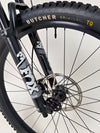 Profile view of the Specialized Status 160 mountain bike, highlighting its frame size Medium (S3) suitable for riders 5'5" - 5'11".