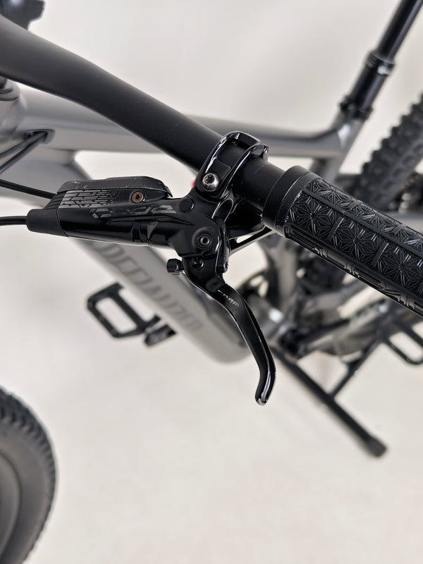 Specialized Stumpjumper EVO Comp Alloy 29/27.5 MULLET / MEDIUM S3 / Very Good Condition - Dynamic shot during a trail ride with background scenery.