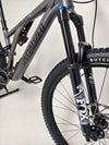 Specialized Stumpjumper EVO Comp Alloy 29/27.5 MULLET / MEDIUM S3 / Very Good Condition - Picture highlighting the adjustable X-Fusion Manic seat post.