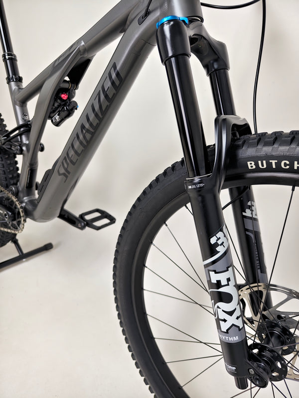 Specialized Stumpjumper EVO Comp Alloy 29/27.5 MULLET / MEDIUM S3 / Very Good Condition - Picture highlighting the adjustable X-Fusion Manic seat post.