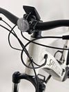 Detailed view of the seat and handling of the Specialized Turbo Tero 3.0, perfect for comfort during long rides.