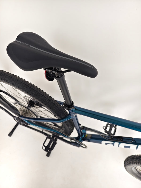 Highlight of the high-performance tires on the Giant XTC SLR 29 1 2024.