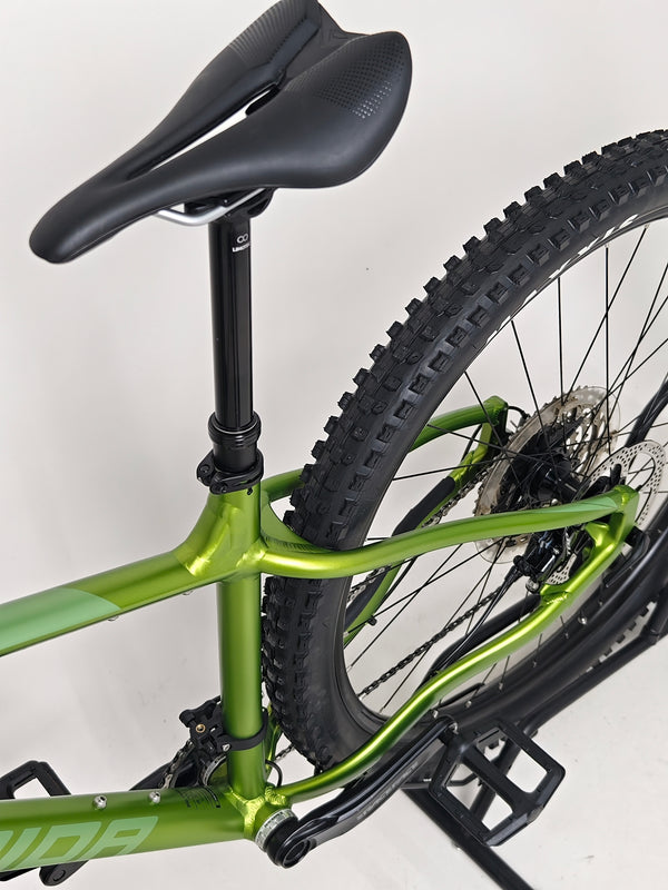 Merida Big Trail 700 2024 essential features for riders - LARGE, Dropper, RRP: £2,000.00.