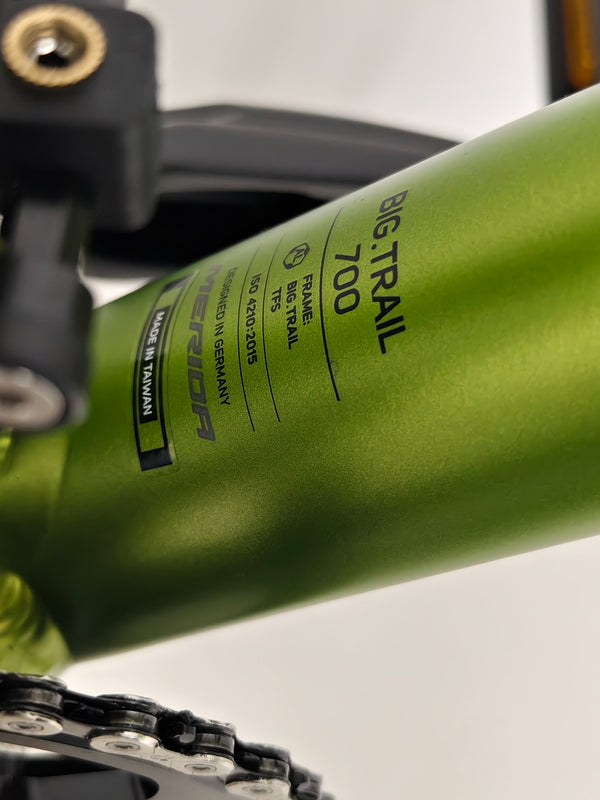 Essential insights into Merida Big Trail 700 2024 - LARGE with Dropper, RRP: £2,000.00.