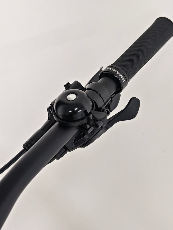 2025 Boardman MTR 8.8 bike seat adjustment detail, excellent condition, Medium, RRP: £1,600.00