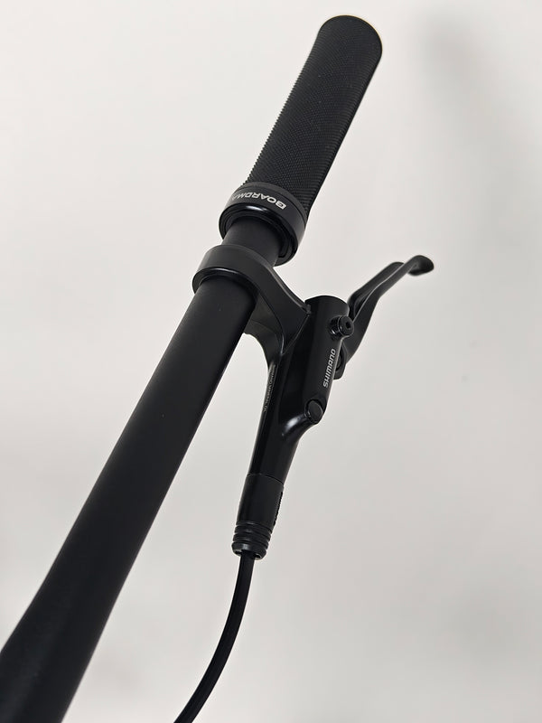 2025 Boardman MTR 8.8 with Maxxis Rekon tyres, excellent condition, Medium, RRP: £1,600.00