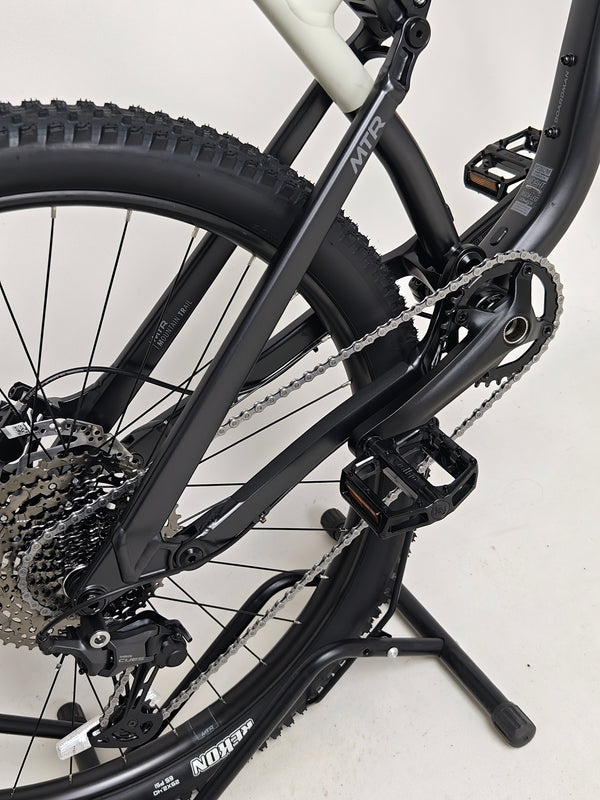 2025 Boardman MTR 8.8 in action on trails, showcasing its excellent condition, Medium size, RRP: £1,600.00