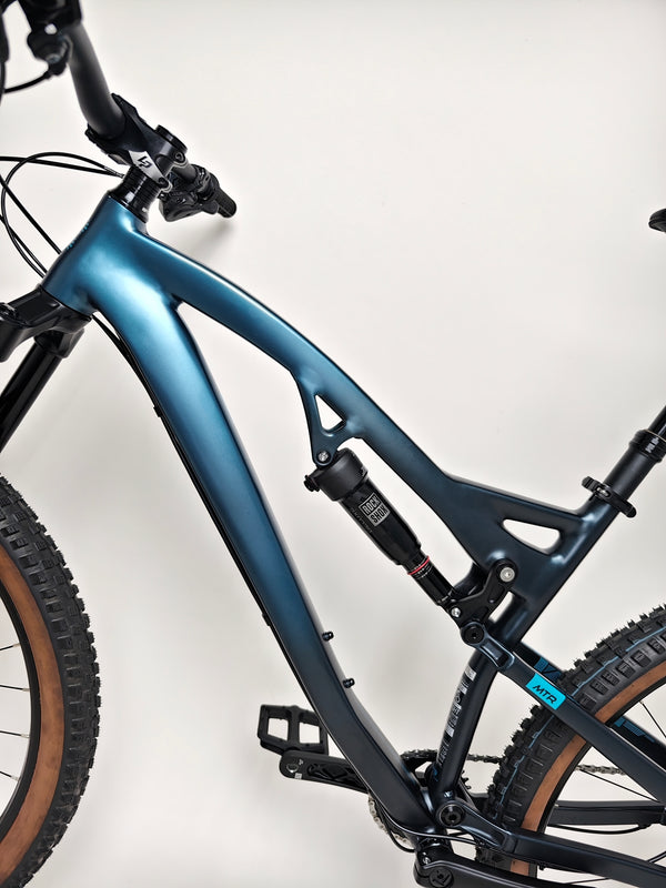 Image demonstrating the handlebar tape quality on the 2023 Boardman MTR 9.0 / LARGE / LYRIK / Very Good Condition! / Our Price: £1390.00! / RRP £2,225.00.