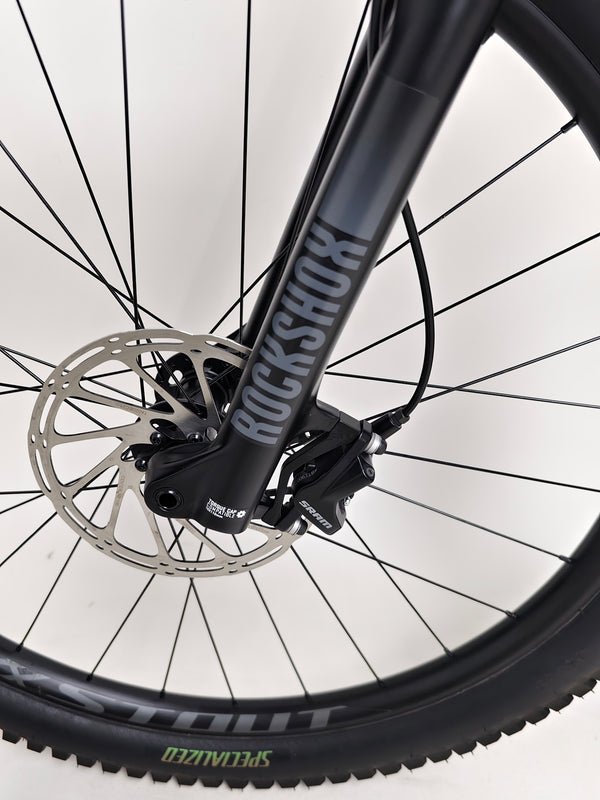 Showcasing Specialized Fuse Sport 27.5 2023 LARGE Dropper bike handlebars in excellent condition, our Price: £930.00.