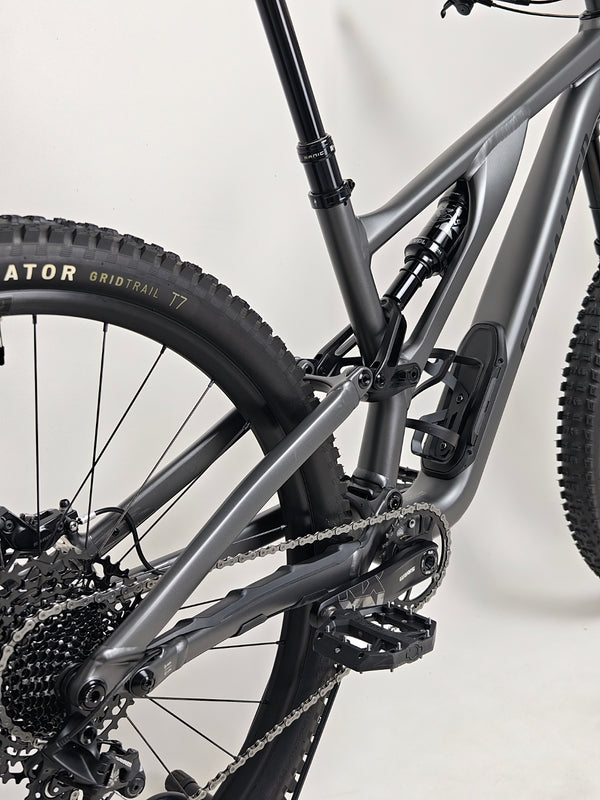 Backside of the Specialized Stumpjumper EVO Comp Alloy 29 2024, illustrating its robust design in Very Good Condition, £3,200.00.