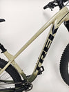 Trek ROSCOE 9 2024 Mountain Bike outdoor adventure, Excellent Condition, Medium size, RRP: £1,850.00, available at a special price of £1,090.00 at eMado.