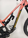 Detailed image of the handlebars of the Rocky Mountain Altitude Carbon 70 2022, an excellent choice for performance at £2,590.00 with free UK delivery.