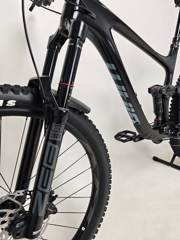 Giant Reign Advanced Pro 2 29 Carbon bike showing its SRAM NX Eagle drivetrain, LARGE size, in excellent working condition, RRP £4,499.00, reduced price £1,790.00!