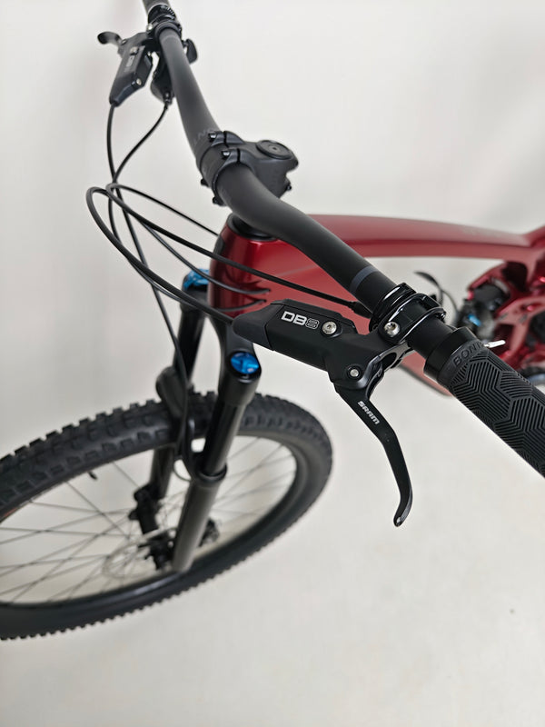 TREK Fuel EX 9.7 Gen 6 2023 FS CARBON / M-L / FOX / RRP: £4,175.00 / LIKE NEW! / Get it for £2,090.00 including FREE UK Delivery! - Captured shot of the bike with full trail view.