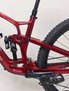 TREK Fuel EX 9.7 Gen 6 2023 FS CARBON / M-L / FOX / RRP: £4,175.00 / LIKE NEW! / Get it for £2,090.00 including FREE UK Delivery! - Close-up on the bike’s cockpit and safety features.