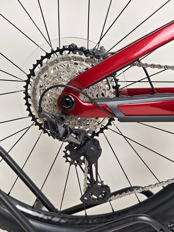 TREK Fuel EX 9.7 Gen 6 2023 FS CARBON / M-L / FOX / RRP: £4,175.00 / LIKE NEW! / Get it for £2,090.00 including FREE UK Delivery! - Image showcasing the quality of brakes and rotor size.