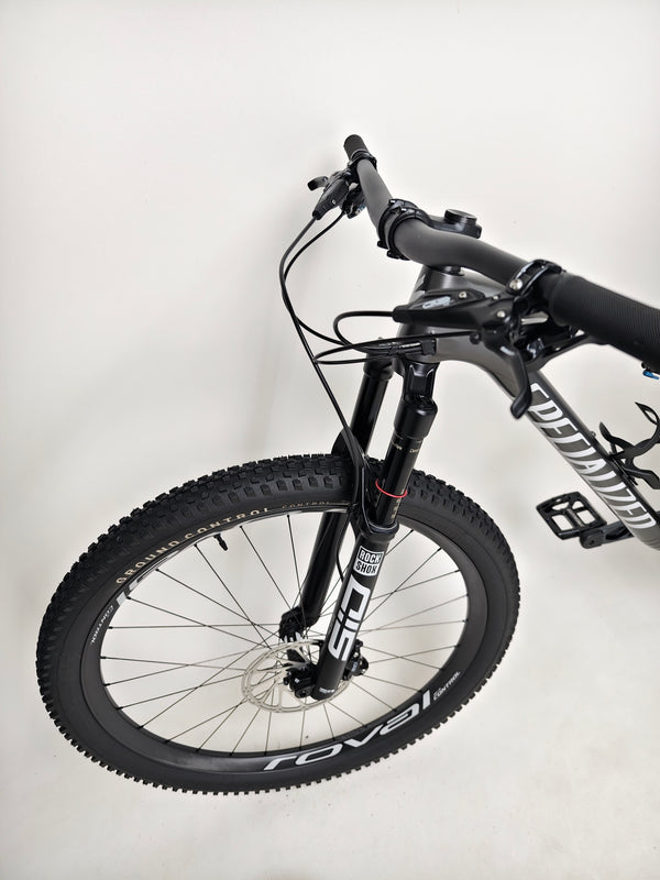 High angle view of the Specialized Epic EVO Expert 2022, Medium size, Excellent Condition! RRP: £7,750.00, now available for just £2,790.00 with FREE Delivery!