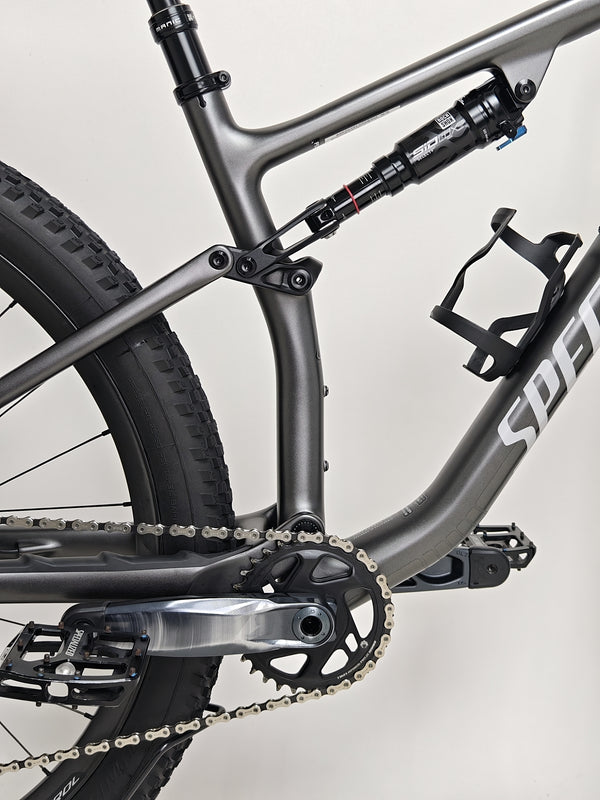Specialized Epic EVO Expert 2022 amidst nature, Medium size, showcasing its Excellent Condition! RRP: £7,750.00, now priced at £2,790.00 with FREE Delivery!