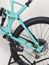 GT Sensor Carbon Pro LE 2024 / LARGE / RRP £5,000.00 / Excellent Condition! / Our Price ONLY £2,050.00 including Free UK Delivery – front view of the GT Sensor Carbon Pro LE with RockShox Lyrik Ultimate fork