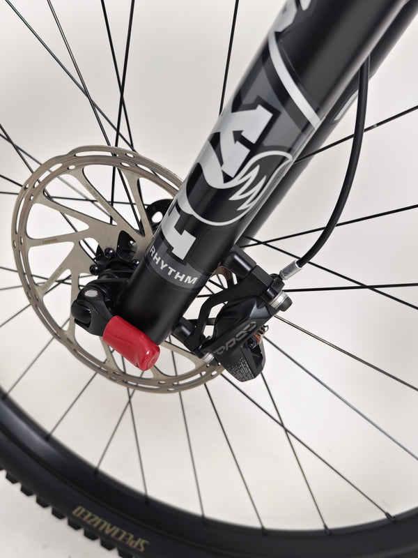 Image showing the underside of Specialized Stumpjumper EVO Comp Alloy 29 Medium S3.